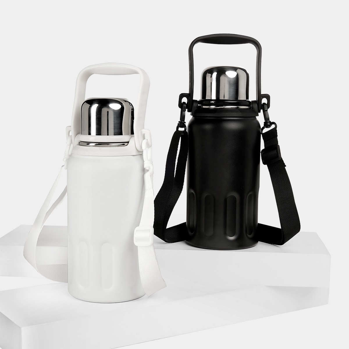 Termo LANK de 1.2 litros con asa y correa removible