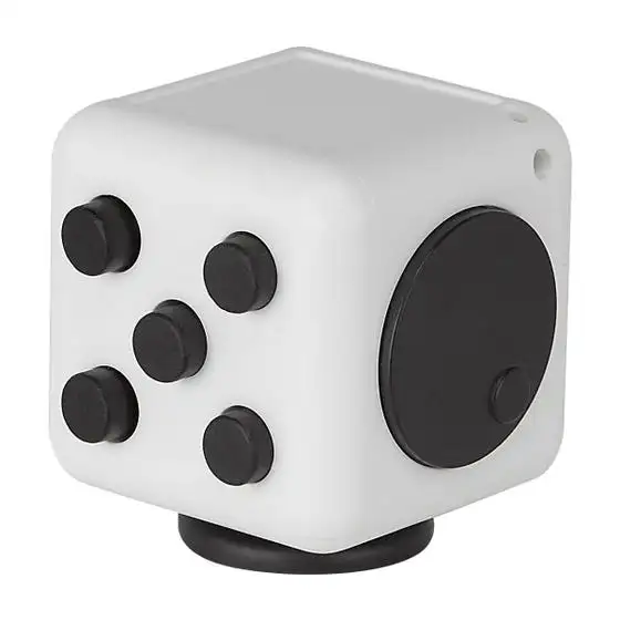 Cubo antiestrés con joystick.