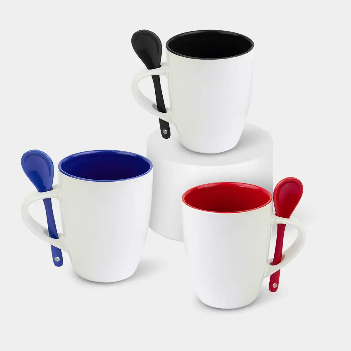 Taza MOFFY de 11 oz con cuchara e interior de color.